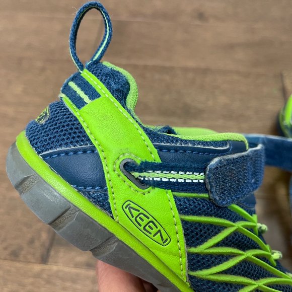 Keen Sandals Kids sz 12 - Picture 13 of 16